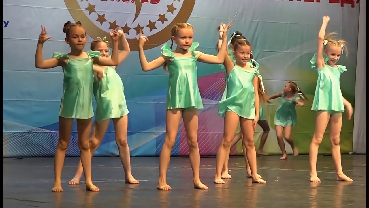 Children's dance SONOROUS DREAMS/Детский танец ЗВОНКИЕ СНЫ YouTube
