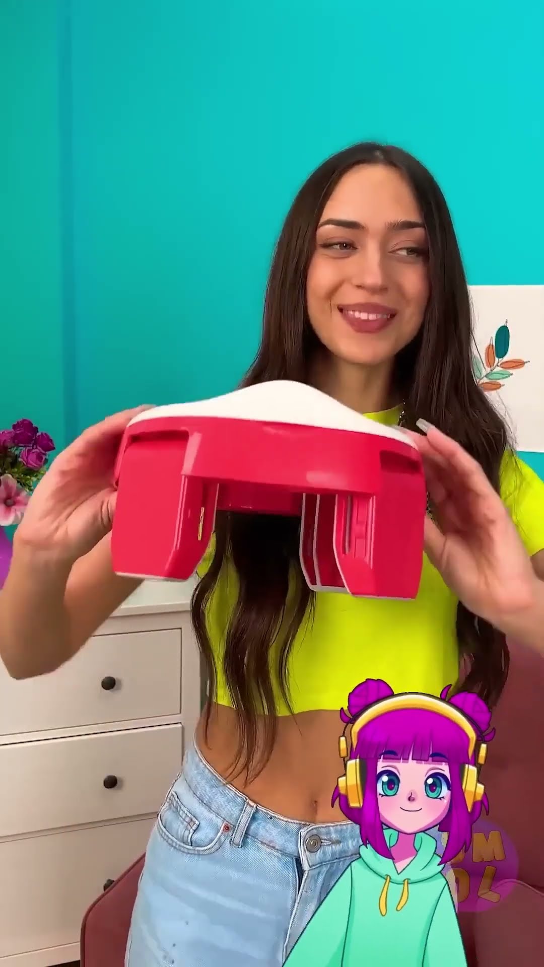 A portable folding potty?? SMART, HUH #diy #baddieddi