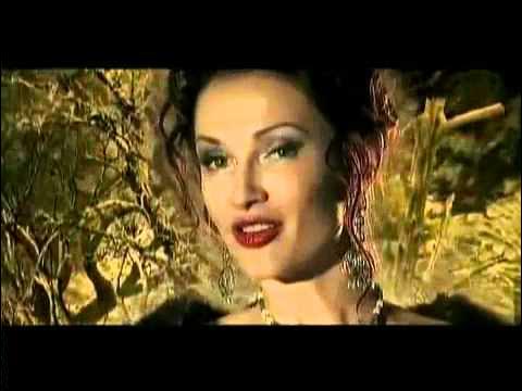 Орыс жігіті Ангел Ривас деп аталатын порнографиялық фильм түсірді. Орыс жігіті Ангел Ривас деп аталатын порнографиялық фильм түсірді.