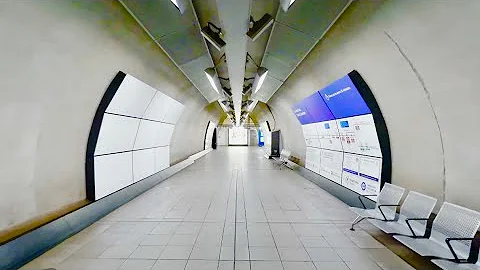 Navigating from Heathrow Terminal 4 to Elizabeth Line Train