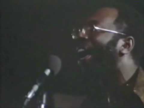 Curtis Mayfield on stage in movie Superfly (1972)
