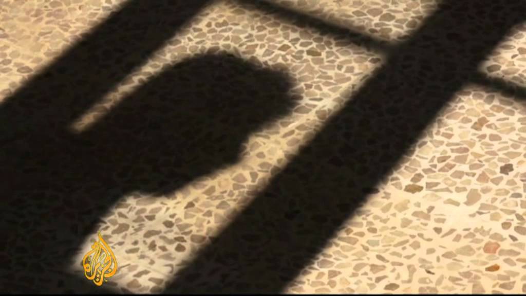 الجيش السوري الحر يستهدف مطاراً في إدلب