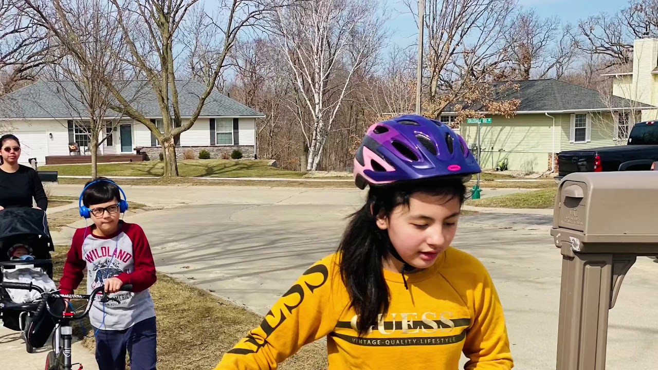 RIDING BIKE | WALKING around the neighborhood