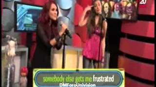 Dulce Maria sings 'Complicated' by Avril Lavigne 2014