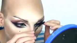 معنى الاحتراف لفن المكياج