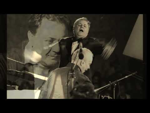 Μάνος Χατζιδάκις -