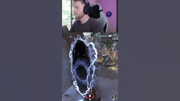 wraith mains: WHY? #apexlegends #apexlegends #apexlegendsclips #apexclips #apextips