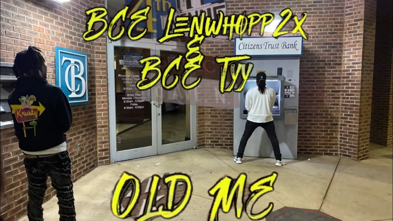 Old Me (Official Music Video) auf YouTube ansehen Old Me (Official Music Video) auf YouTube ansehen
