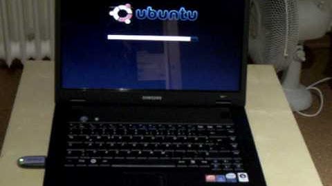 Ubuntu 8.10 booting from USB flash drive