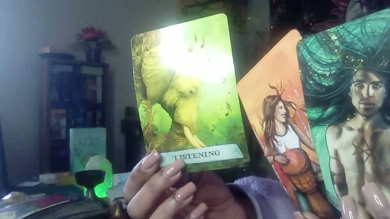 Гадание на картах Таро для Скорпиона. Кто придёт?.. Боже мой, они слушают каждое ваше слово! 👂😍😇🤩