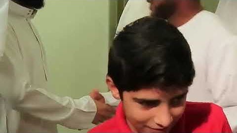 الشيخ القارئ رعد الكردي يرحب بالمصلين بعد صلاة التراويح في مسجد الراشدية الكبير