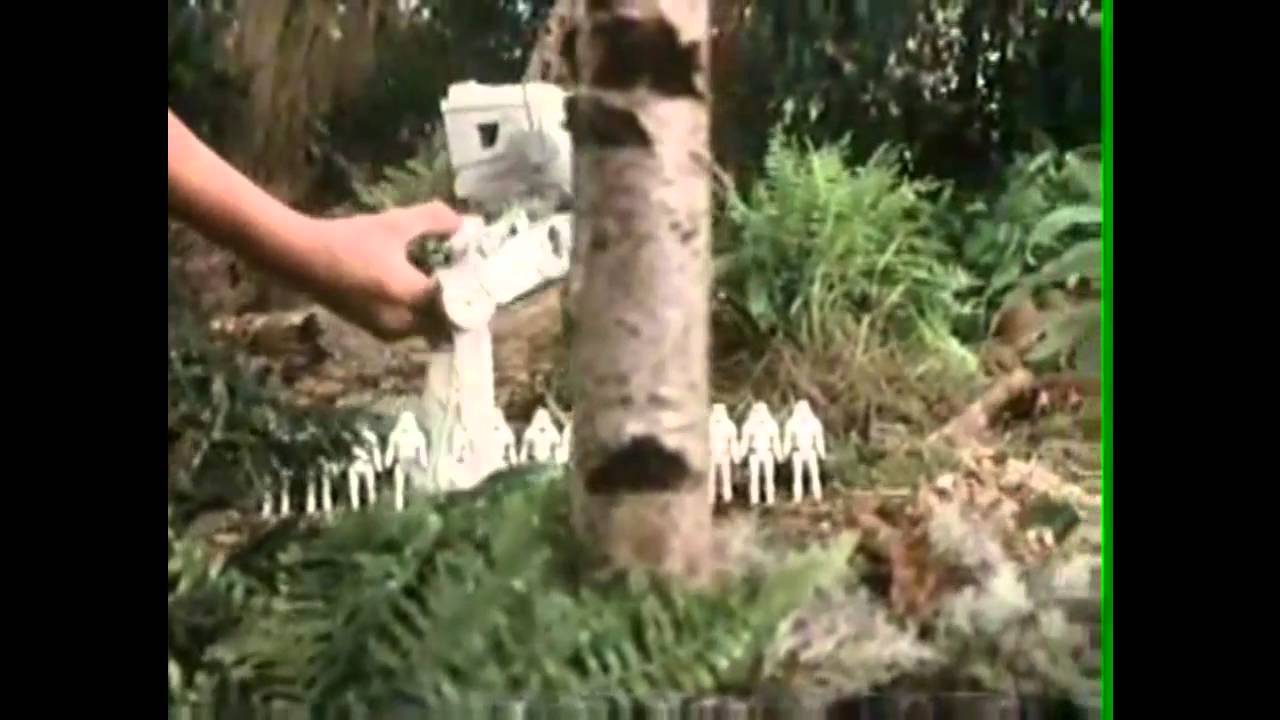 1983 The Return of the Jedi - AT-ST Scout Walker Palitoy Commercial