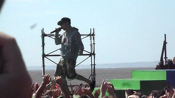 T4 on the beach 2011 - Dappy & Tinchy