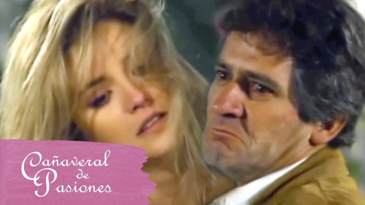 Cañaveral de pasiones: Fausto deja en ridículo a Julia en la fiesta de Pablo | C-26 | tlnovelas