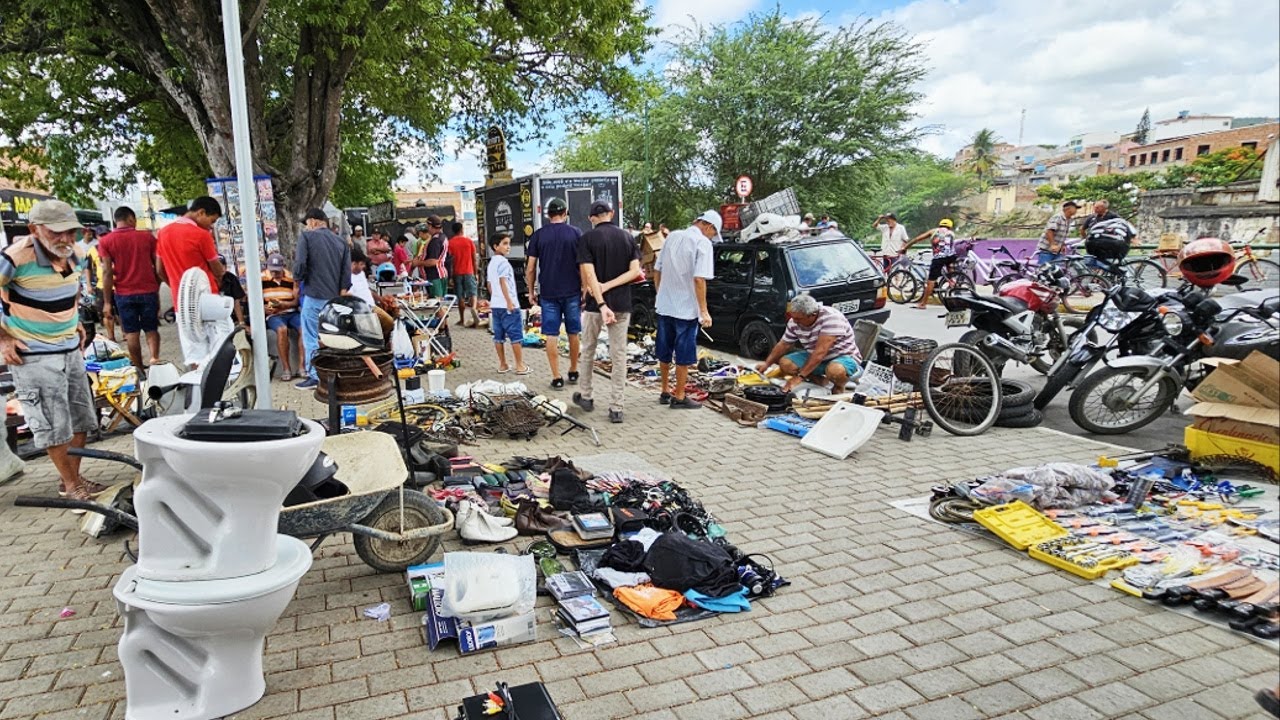 A FEIRA DO ROLO EM BEZERROS-PE TEM VERDADEIRAS RELÍQUIAS