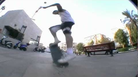 How to ollie late shuv-it with Yoni Ettinger