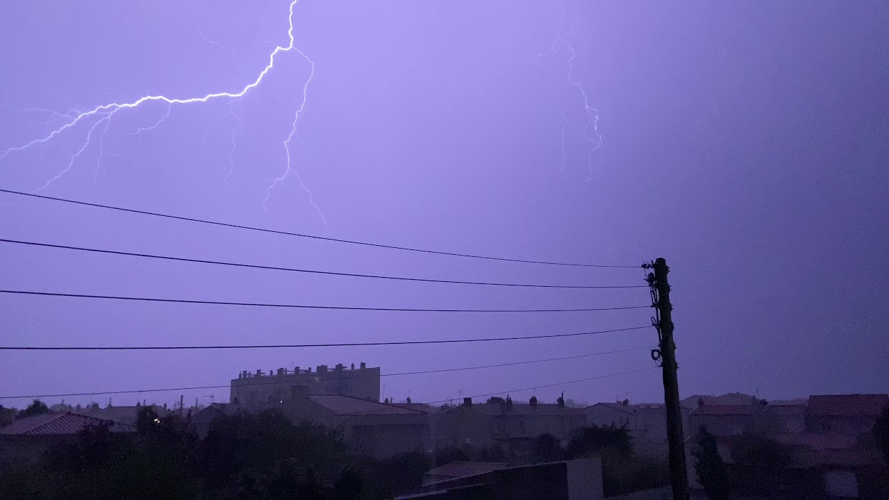 Orage fort (Vendée) les Sables d’Olonne ￼