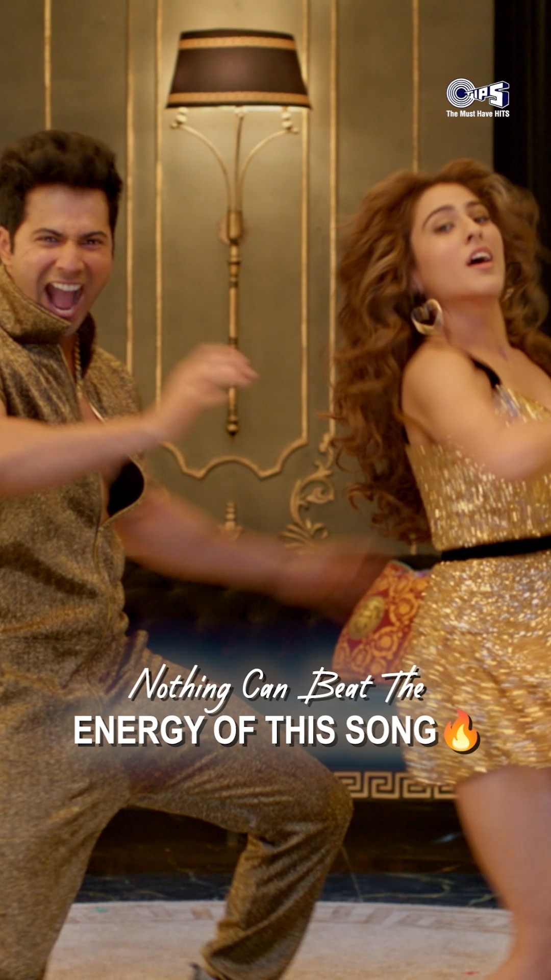 The energy we want entering 2025 be like ?#4YearsCoolieNo1 #CoolieNo1 #VarunDhawan #SaraAliKham