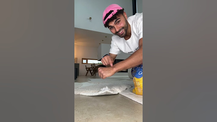 Real or Cap??? 🧢 Remove dog-ears from carpets with ice! #yzkauf