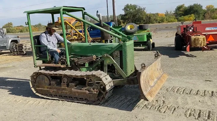 John Deere 430 crawler