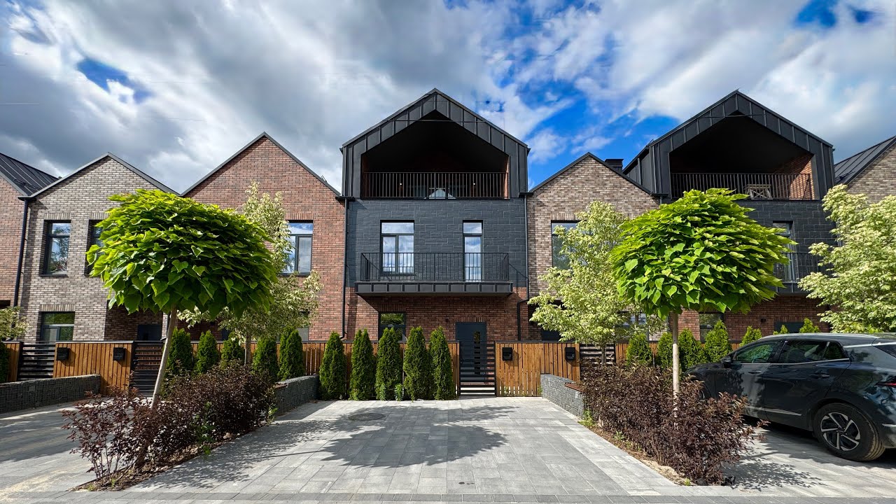 №384. Таунхаус з терасою у м. Буча. Новий ремонт! Газове 🔥 опалення