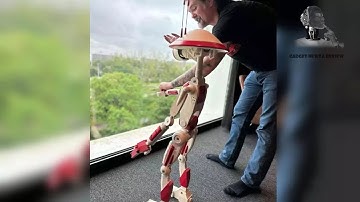 🌌 Unbelievable Star Wars Pit Droid Replica Comes to Life! AI and Sci-Fi Magic 🤖