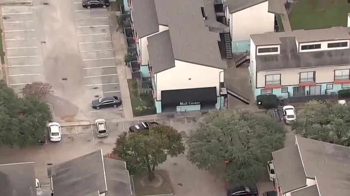 Woman possibly squatting fatally shot after fight with security guard at Houston apartment complex