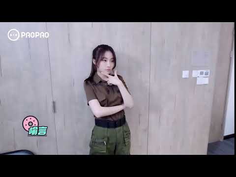 《青春有你2》訓練生拍立得拍攝花絮 喻言 Yan Yu Clip