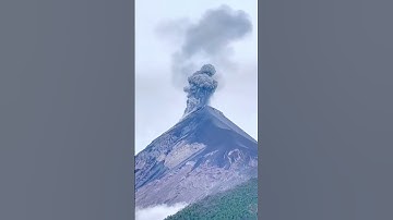 Thumbnail of Nature's Secrets | Volcanic Lightning in Antigua 😱 #shorts