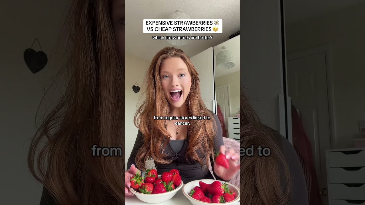 EXPENSIVE STRAWBERRIES 💸 VS CHEAP STRAWBERRIES 😬 which ones are better? #strawberries #uk