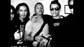 Cinta Remaja - Merah