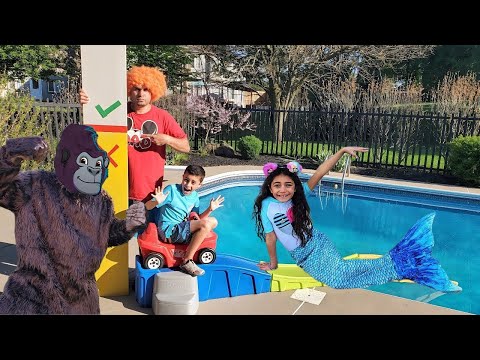 Heidi and Zidane play mermaids in the swimming pool 🌊 Funny Kids Story