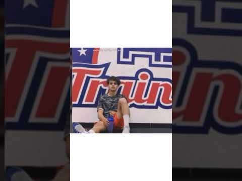 لاعب نادي الشرطة عمار غالب تصميمي