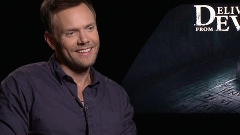 Joel McHale Talks 