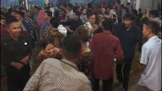 party rakat manggarai goyang sampe mampus. 😀😀