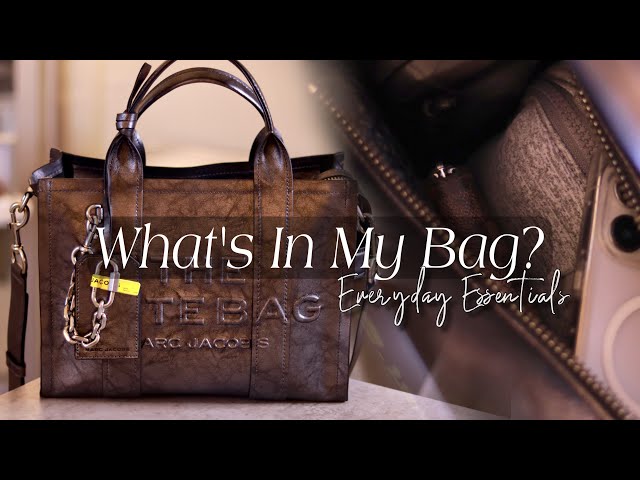 WHAT'S IN MY BAG? MARC JACOBS THE TOTE BAG - YouTube