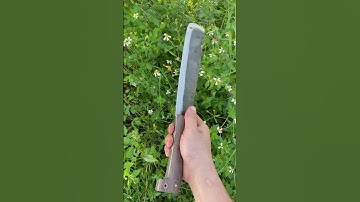 Tôi làm con dao phát cửa mỹ bằng thép chốt xích xe tăng sắc nét đáng kinh ngạc