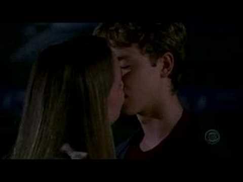 jeremy sumpter en clubhouse(kiss)