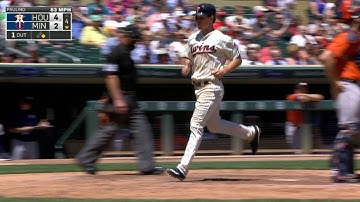 HOU@MIN: Rosario lines an RBI single to center field