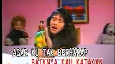 Lirik Lagu Poppy Mercury Surat Undangan