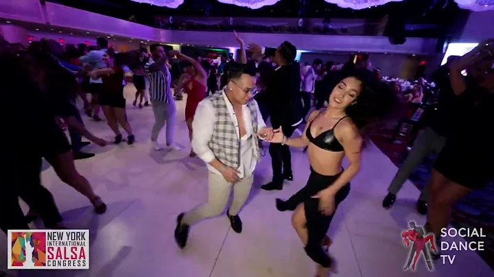 Brandon Ayala & Adoralynn Pagan - Salsa social dan...