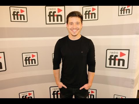Nico Santos - Rooftop unplugged [live@ffn] - YouTube
