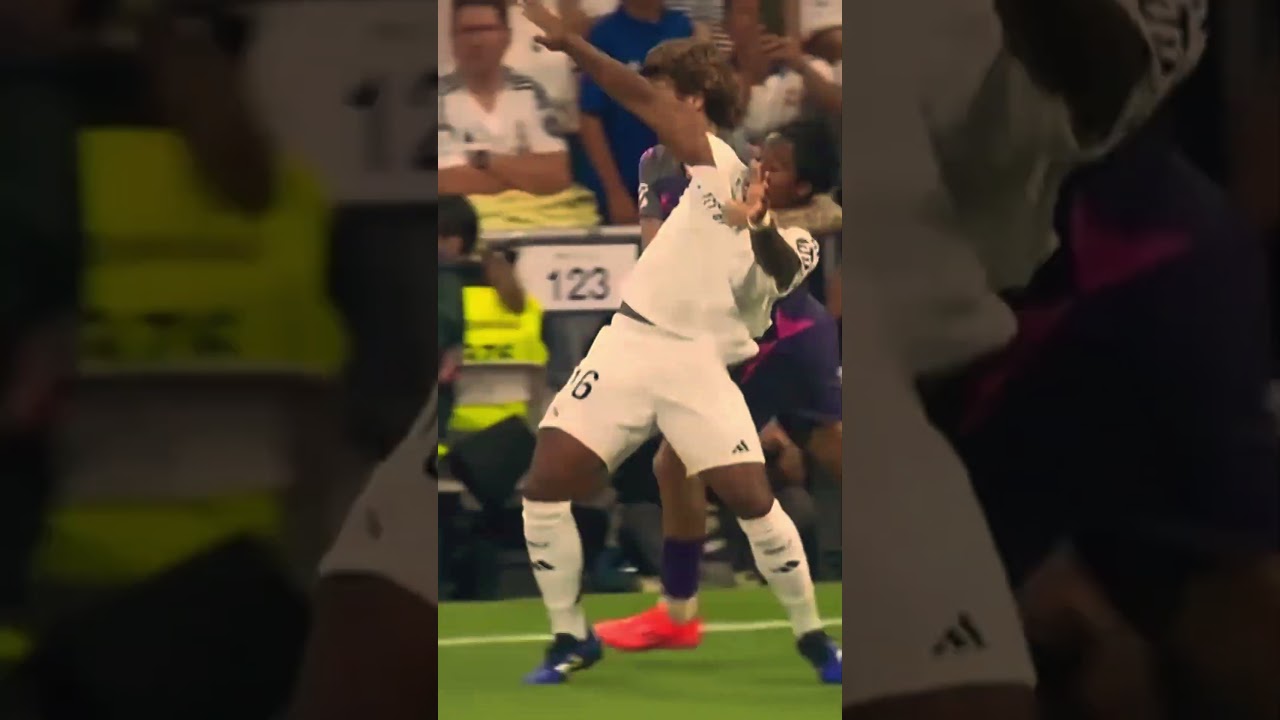 Penalty outside the box | Endrick  