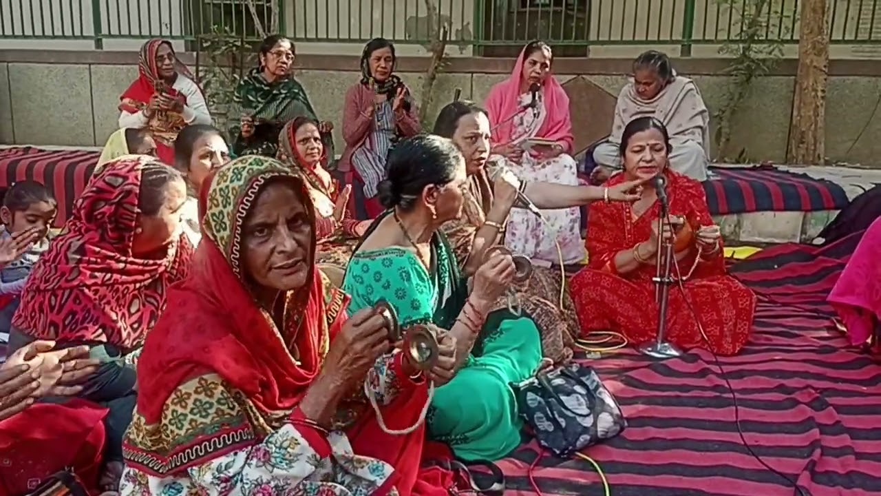 आजा गुरु के द्वारे पर सतगुरु सॉन्ग होली खेलेंगे सुंदर भजन pls like, subscribe n comment 