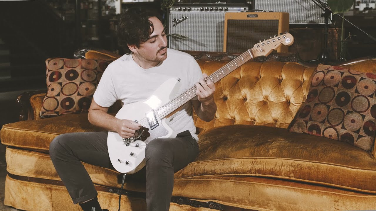 Reverend Descent W Baritone Guitar | Russo Music Snacks