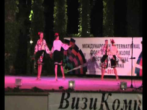 Four Ukrainian Girls Dance.wmv