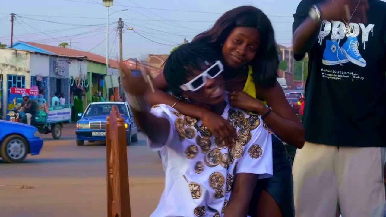 MC LIVIO - SAKUR ft. GANDA G _ VIDEO OFICIAL 2025