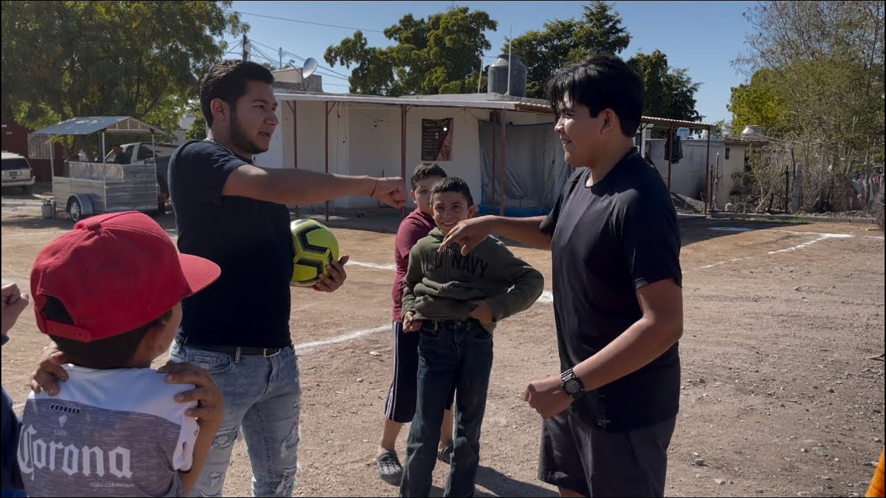JUGANDO FUT BEIS CON LOS SOÑADORES /  Team Grillo vs Team Ponchuelas