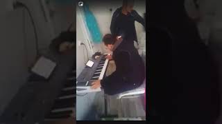 Hayran Bırakan Amatör Ses Solist Ortay Aktaş Farkıyla. Begenmeyi Unutmayın(Ferdi Tayfur - Acıllar)