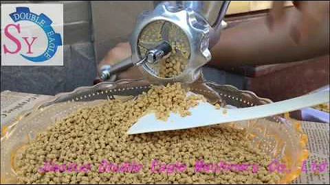 household manual animal feed pellet machine/hand poultry fish feed extruder machine